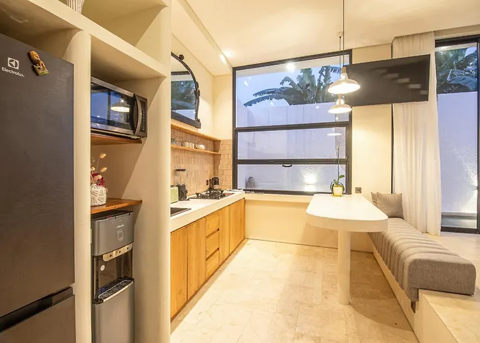 Chic 2Br Villas, Modern Comfort In Heart Of Canggu بيت للعطل *