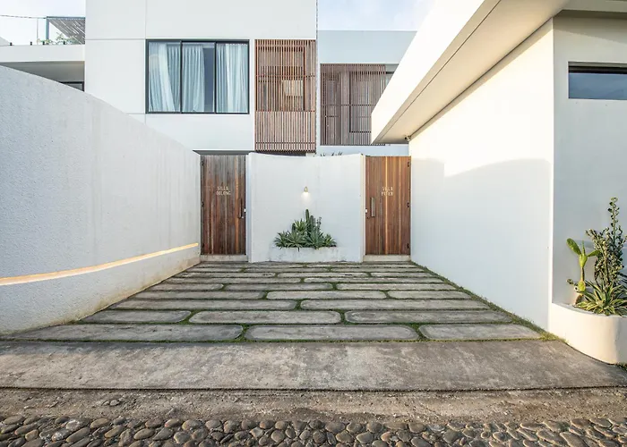 Chic 2Br Villas, Modern Comfort In Heart Of Canggu بيت للعطل