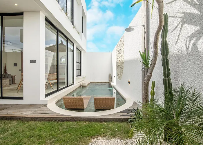 Holiday home Modern 2Br Villas Stylish Stay In Central Canggu *